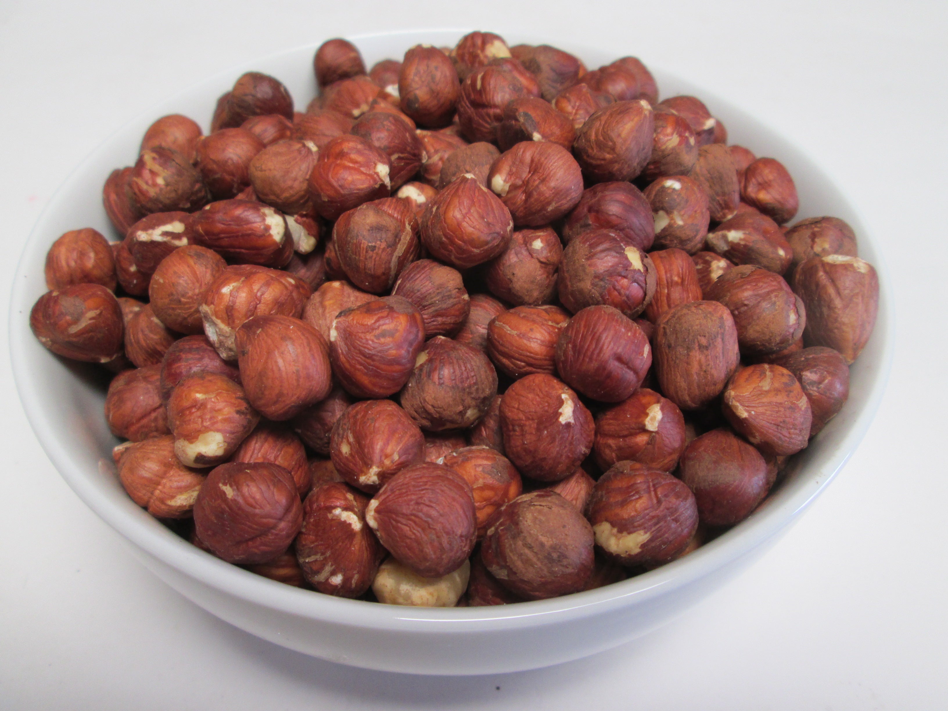 Rstd / Sltd Shelled Hazelnuts (filberts), 25 lbs / case – GREEN BULK