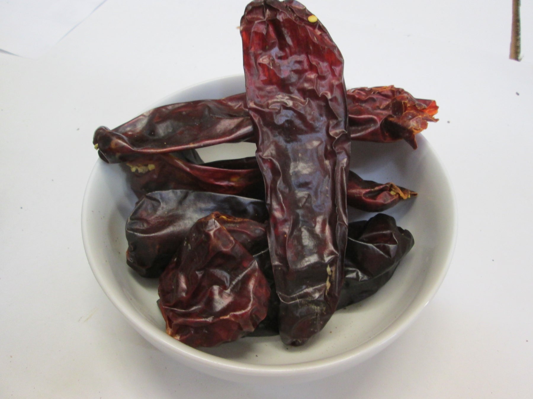 Dried New Mexico Stemless Chiles , 25 lbs